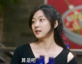 拾光飞面的小姐姐,穿越时光的美食传奇